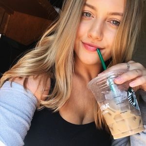 Meet your Posher, Maddie